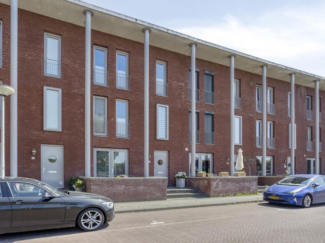 De Regenboog 36, Enschede