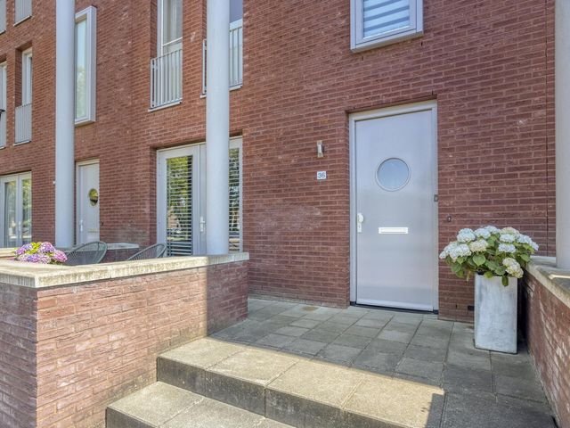 De Regenboog 36, Enschede