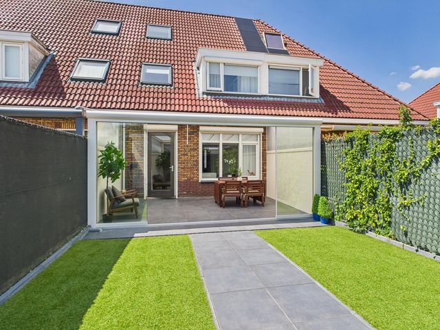 Tapijtschelp 60, Terneuzen