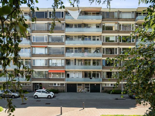 Van der Helmstraat 448, Rotterdam