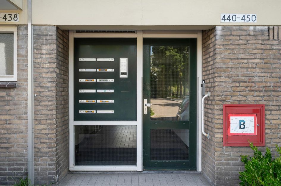 Van der Helmstraat 448