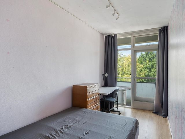 Van der Helmstraat 448, Rotterdam