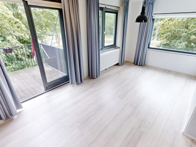 Zandsteen 17, Hoorn