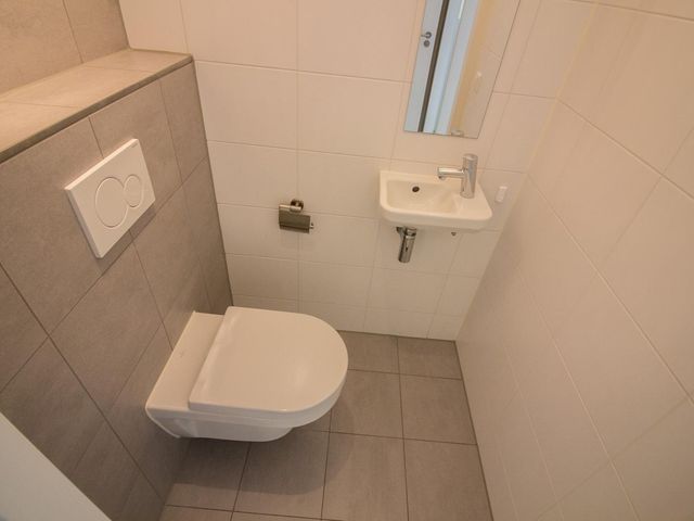 Zandsteen 17, Hoorn
