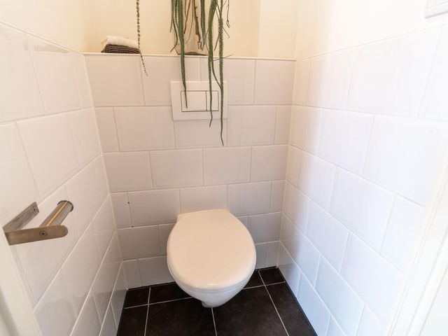 Loosduinseweg 1025B, 'S-Gravenhage