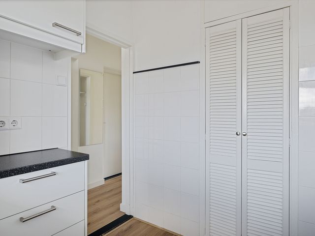 Julianaplein 64, Bussum