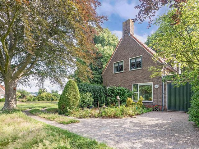Binnenweg 12, Nijeholtpade