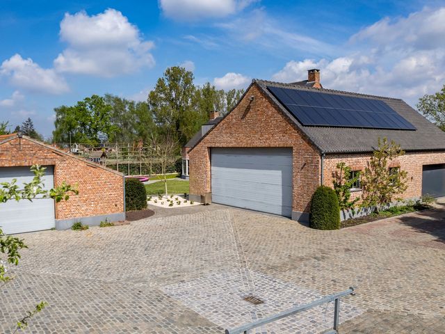 Desselsedijk 4  , Retie