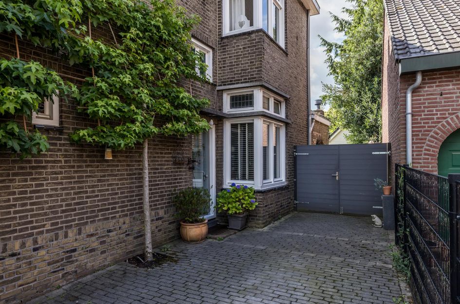 Stationsstraat 148