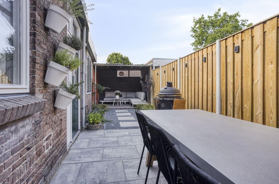 Spoorstraat 202