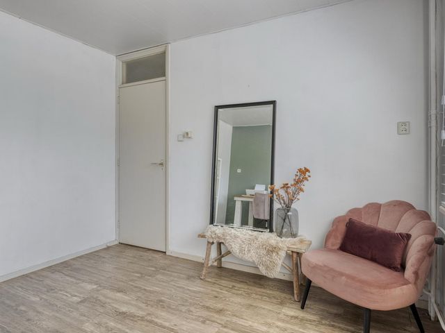 Vondellaan 97, Roosendaal