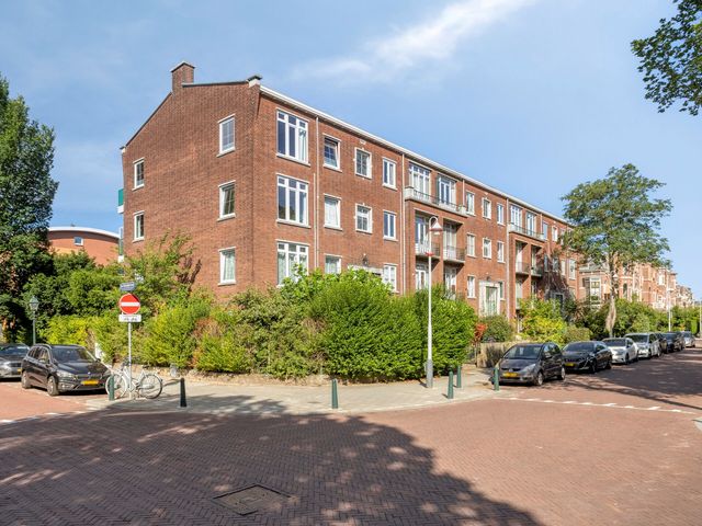 Johan Van Oldenbarneveltlaan 14B, Den Haag
