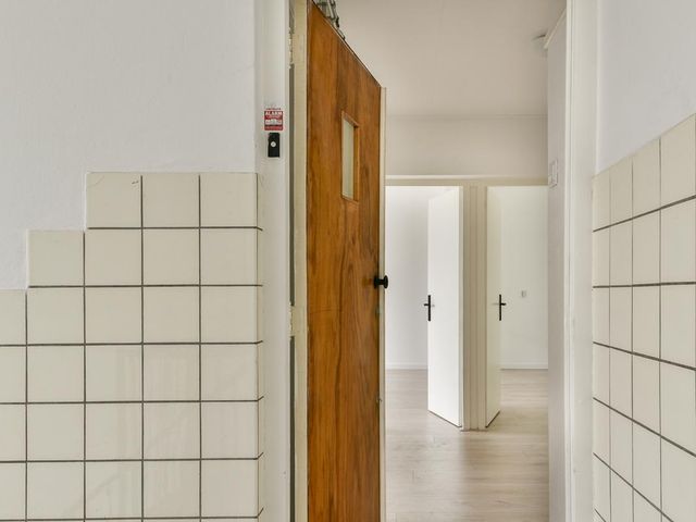 Vaarnerkamp 122, Rotterdam