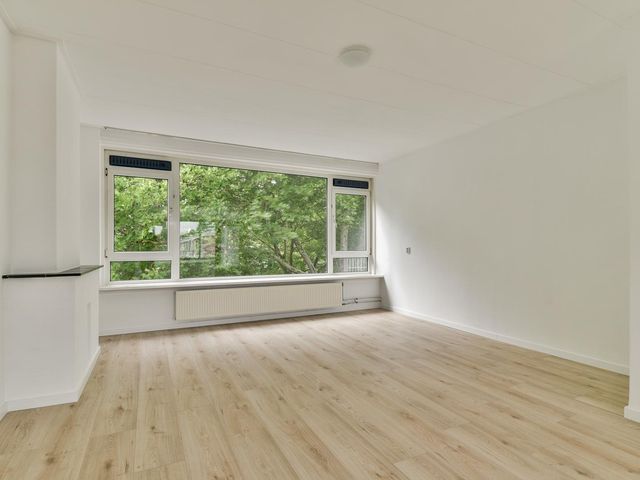 Vaarnerkamp 122, Rotterdam