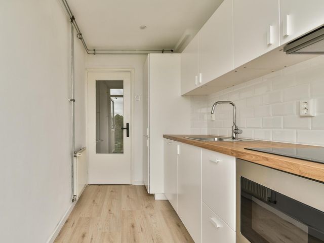 Vaarnerkamp 122, Rotterdam