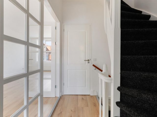 Vondellaan 56A, Schiedam