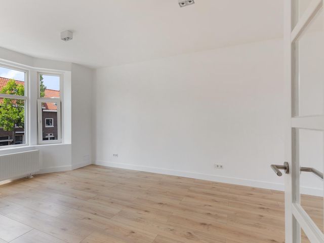 Vondellaan 56A, Schiedam
