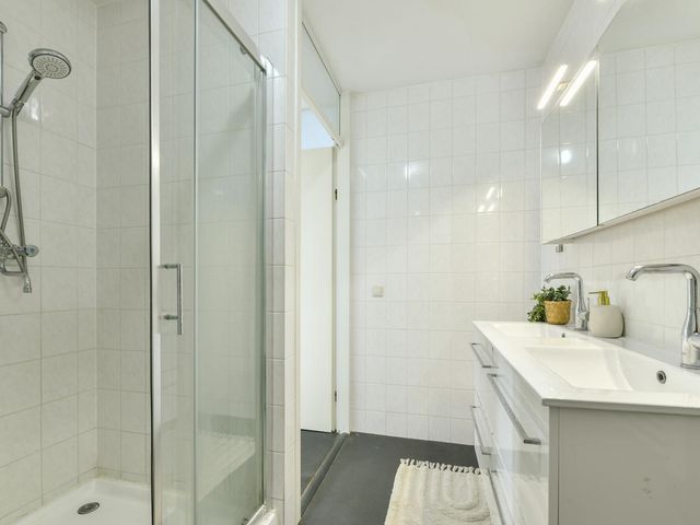 Ladogameerhof 34, Amsterdam