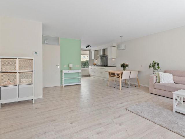 Lotusbloemweg 110, Almere