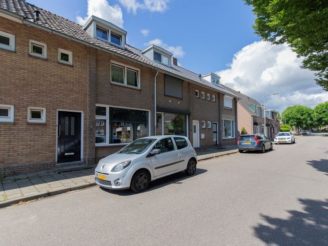 Jan Willenstraat 8, Geleen