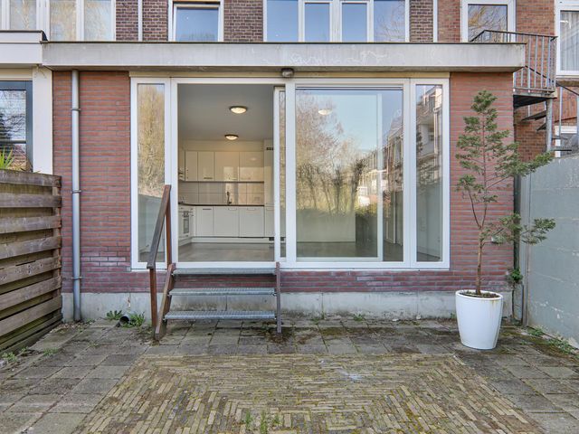 Willem van Hillegaersbergstraat 141A, Rotterdam