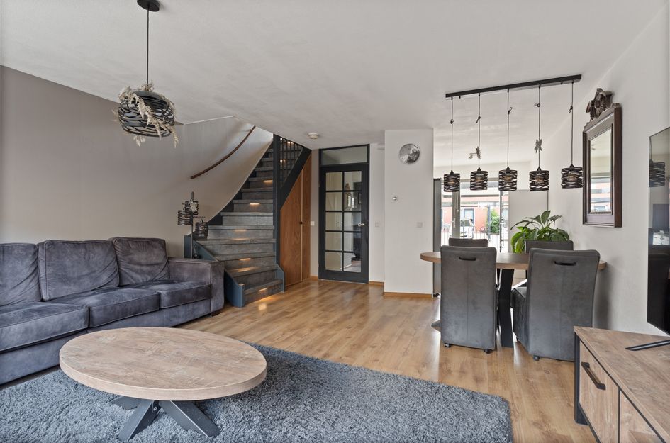 Woestduijnstraat 73