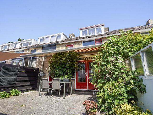 van Haemstedestraat 22, De Lier