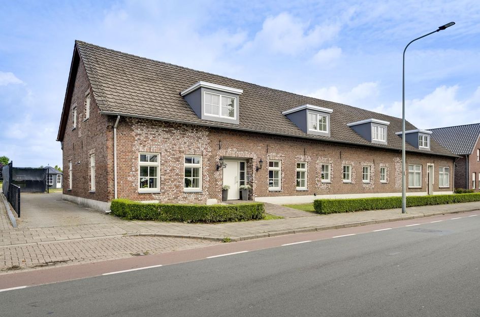 Onze Lieve Vrouwestraat 37-39 