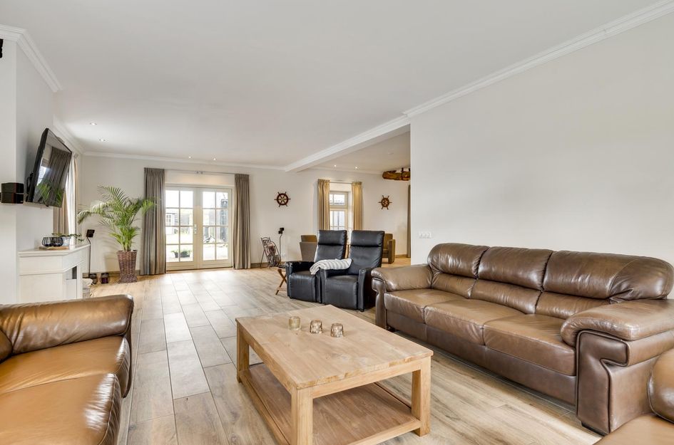 Onze Lieve Vrouwestraat 37-39 