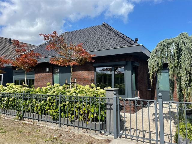 Roode Kreek 4, Fijnaart