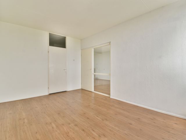 Tarwekamp 158, Diemen