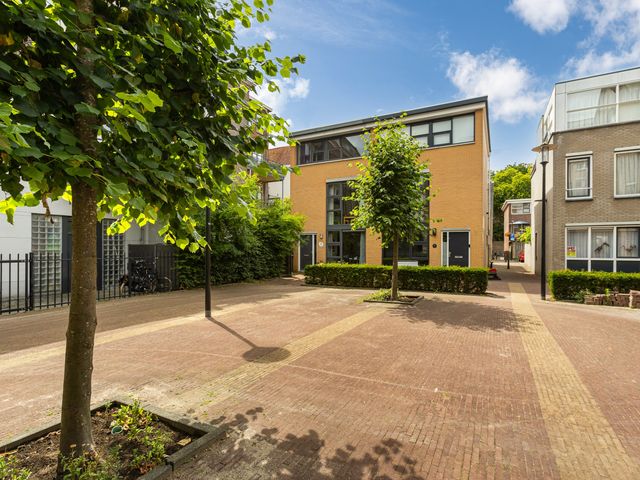 Sint Jacobsplein 61, Dordrecht
