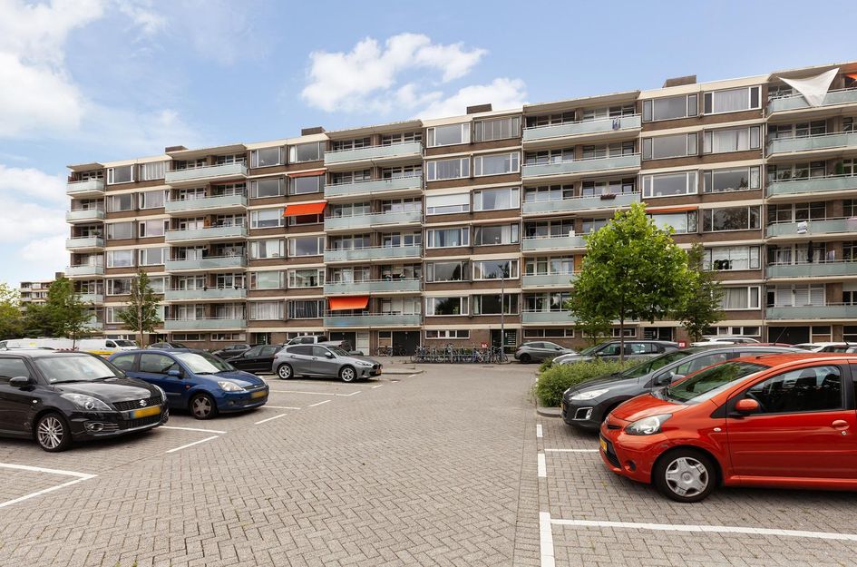 Van der Helmstraat 394
