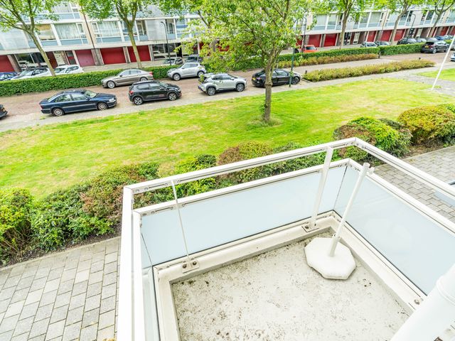Schout van Eijklaan 79, Leidschendam