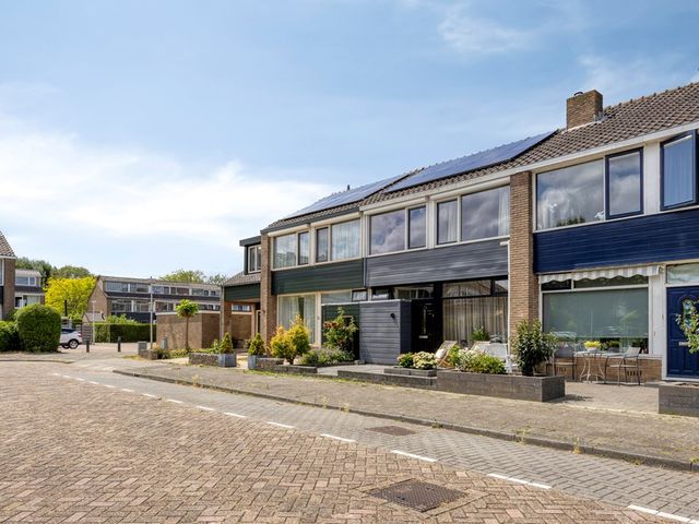 Witte de Withstraat 35, Hendrik-Ido-Ambacht
