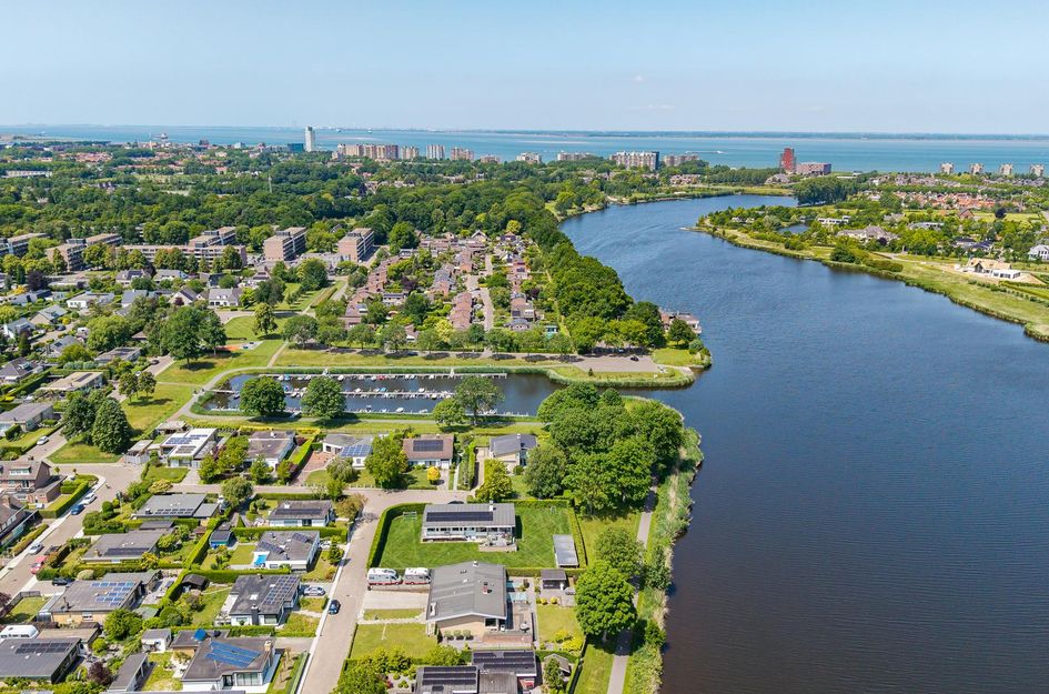 Langs de Kreek 8