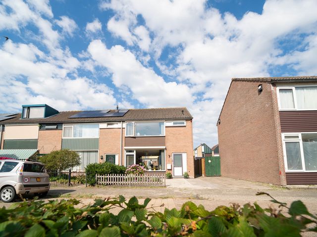 Kluutstraat 14, Hellevoetsluis