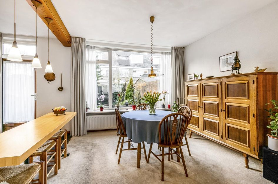 van Wassenaarstraat 1