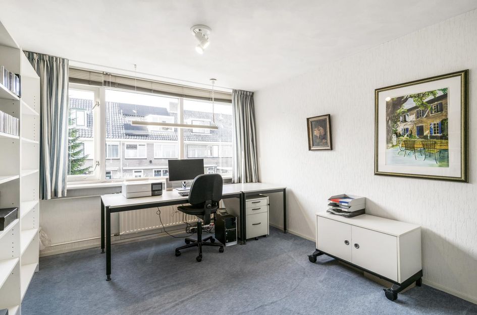 van Wassenaarstraat 1