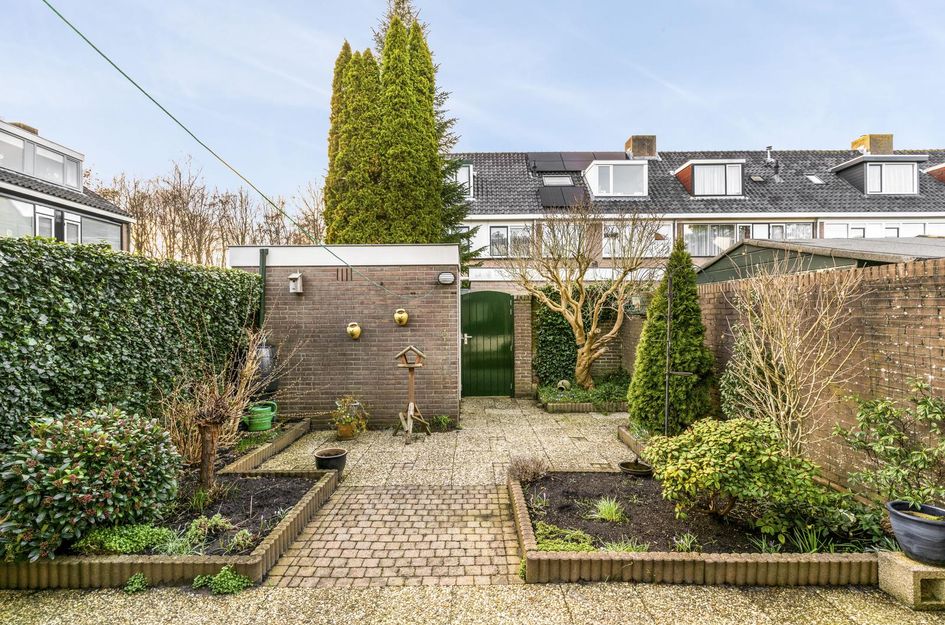 van Wassenaarstraat 1