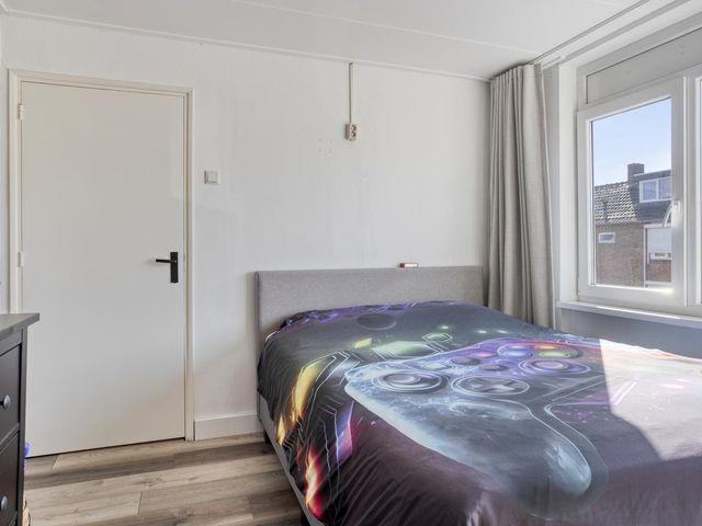 Pieter de Hooghstraat 31, Fijnaart