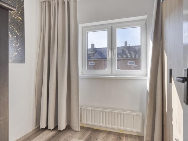 Pieter de Hooghstraat 31, Fijnaart