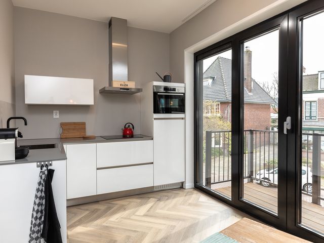 Meentweg 11A6, Bussum