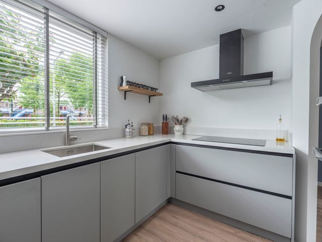Bovenmaatweg 388, Huizen