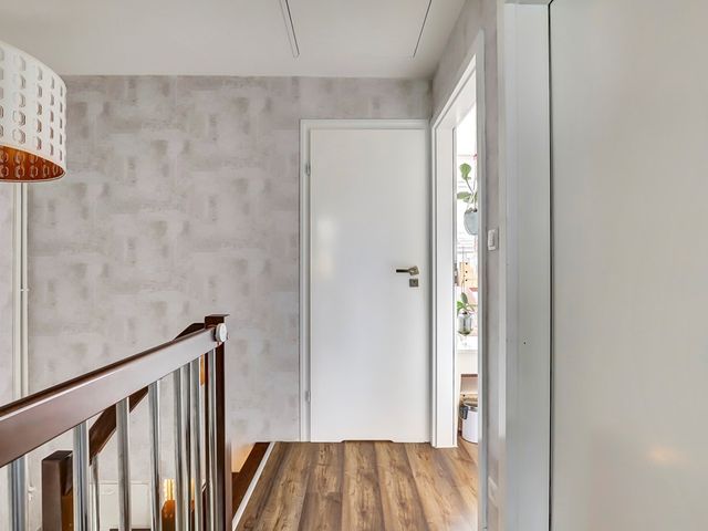 Troelstrastraat 29, Strijen
