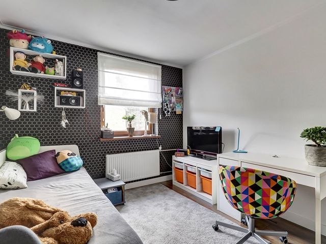 Troelstrastraat 29, Strijen