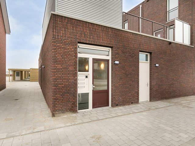 Land van Straub 1A, Goes