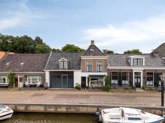 Oosterdiepswal 7, Kollum