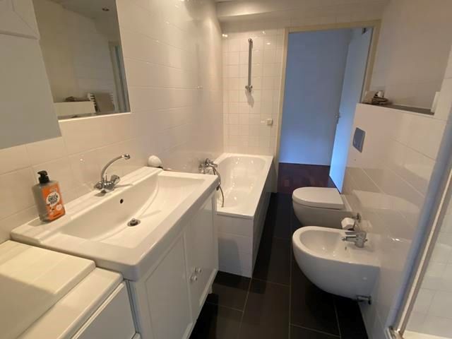 Omval 64, Amsterdam