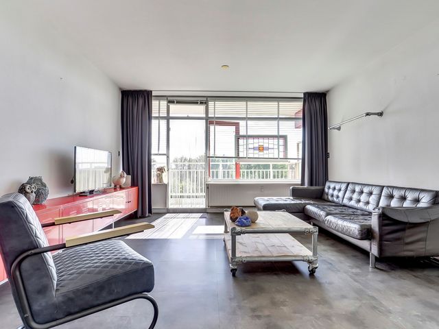 Octant 71, Dordrecht
